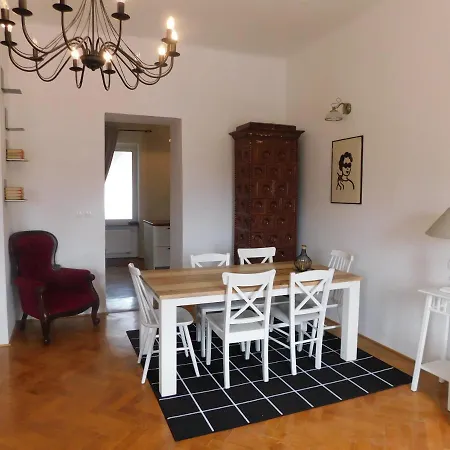 Cosy Resy Place 公寓 卢布尔雅那
